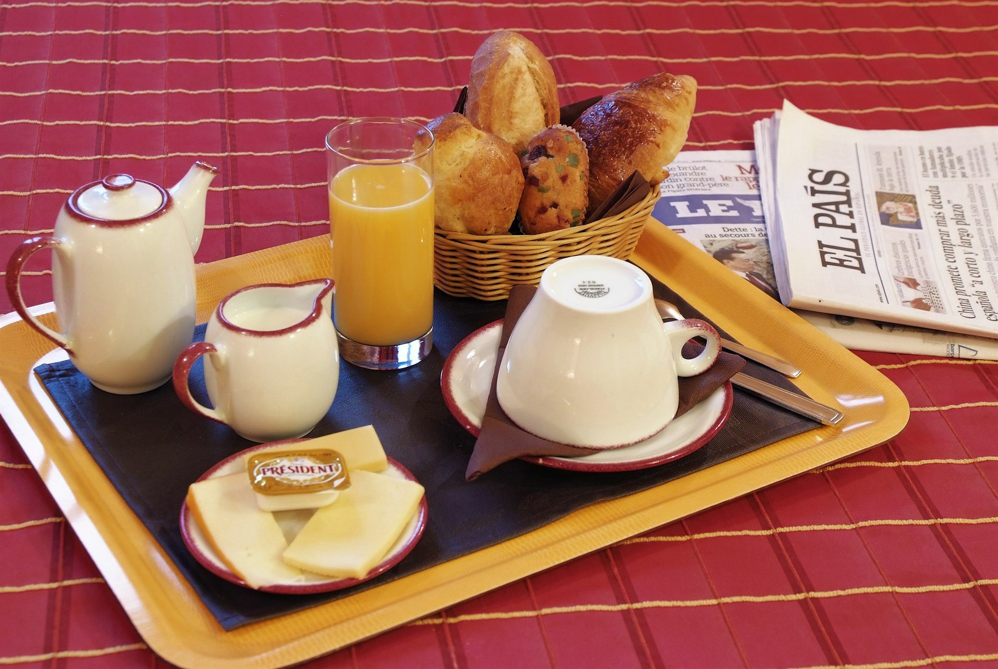 Korner Louvre Hotel Париж Екстериор снимка
