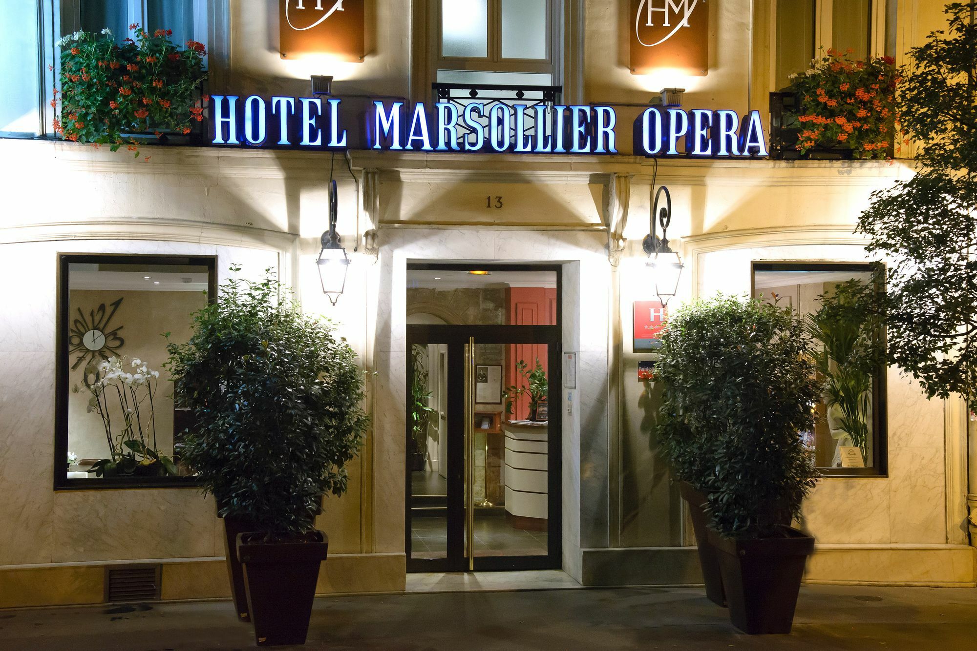Korner Louvre Hotel Париж Екстериор снимка